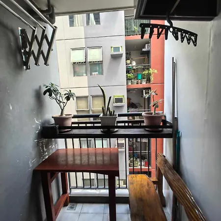 Ysabella'S Abode Aparthotel